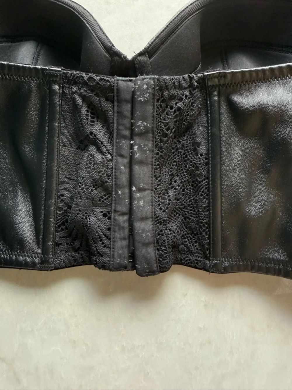 Victoria’s Secret Faux Leather Strapless Bustier - Black 36 C - Picture 4 of 5